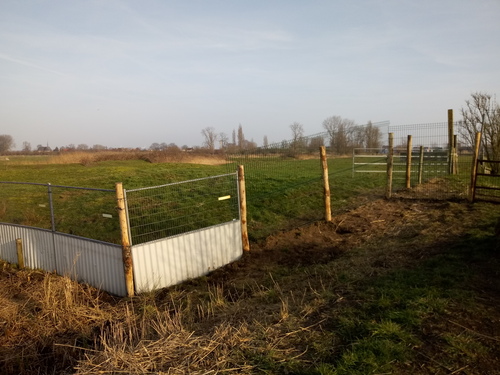 Vossenwerend hekwerk geplaatst
